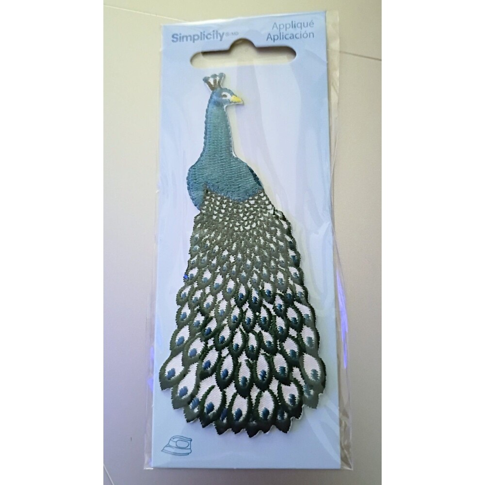 Simplicity Embroidered Peacock IronOn Applique Patch Embellishment Fabric Accent